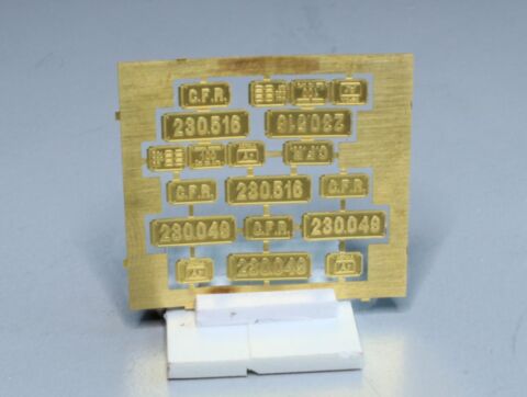 Set placi 230.516