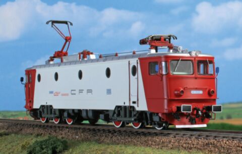 Locomotiva electrica 060 EA CFR